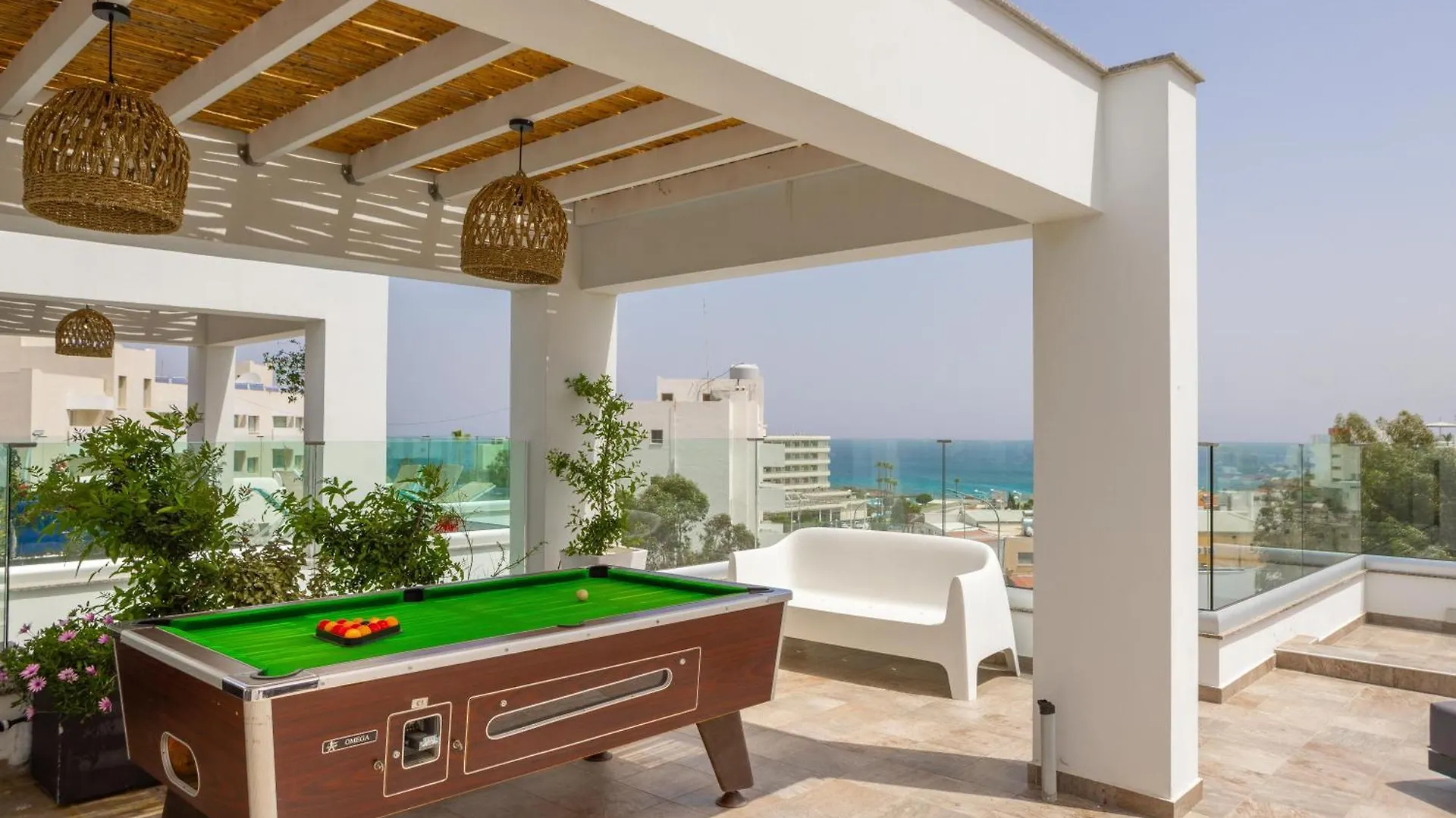 פרוטאראס Fig Tree Bay Residences 4